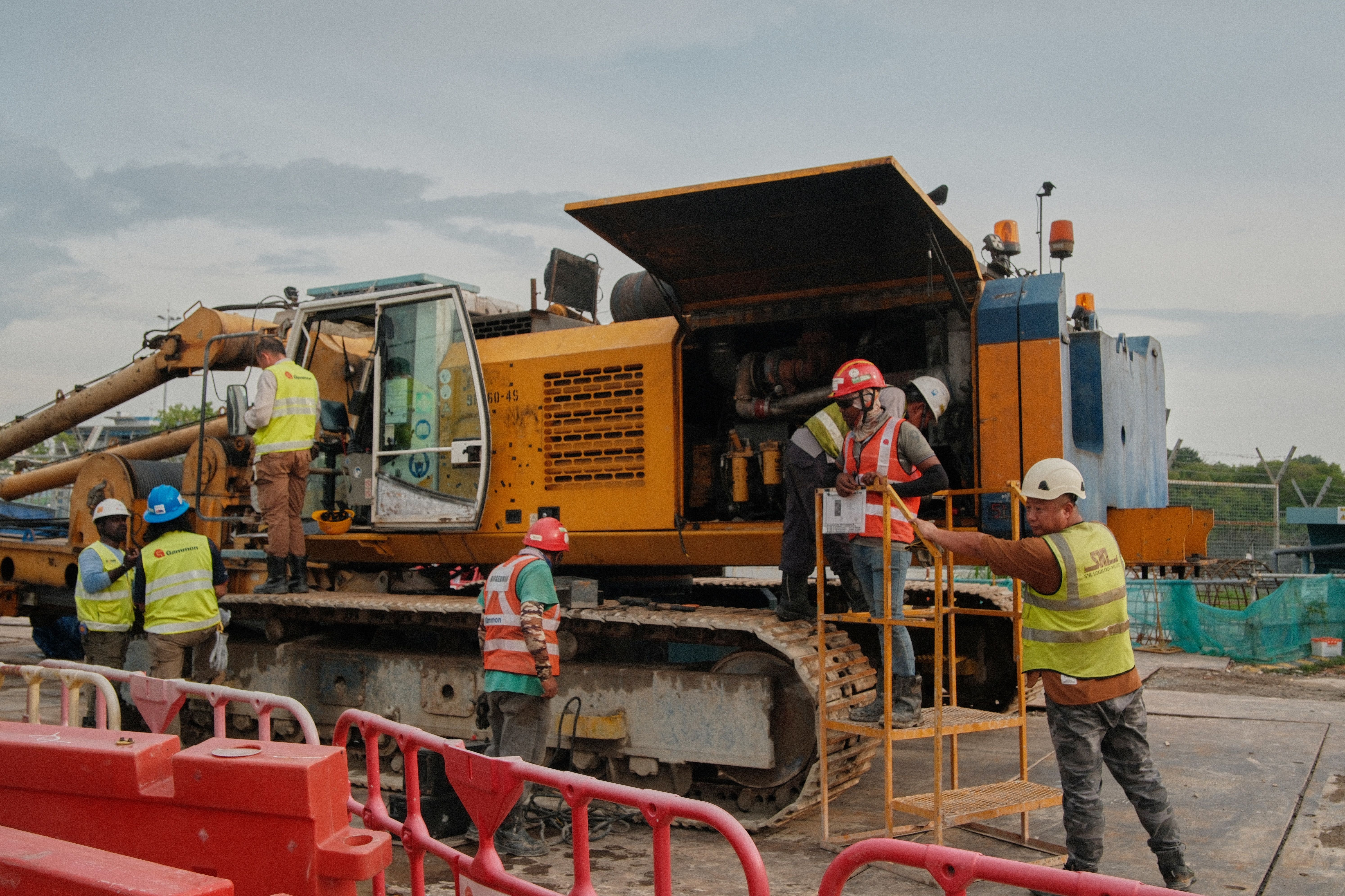Construction & Engineering